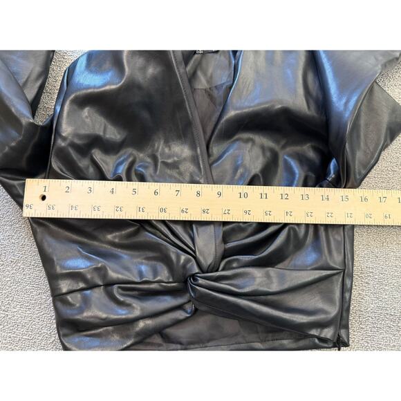 Nasty Gal Collection Womens US 6 Faux Leather Twist Front Crop Top - Picture 6 of 11